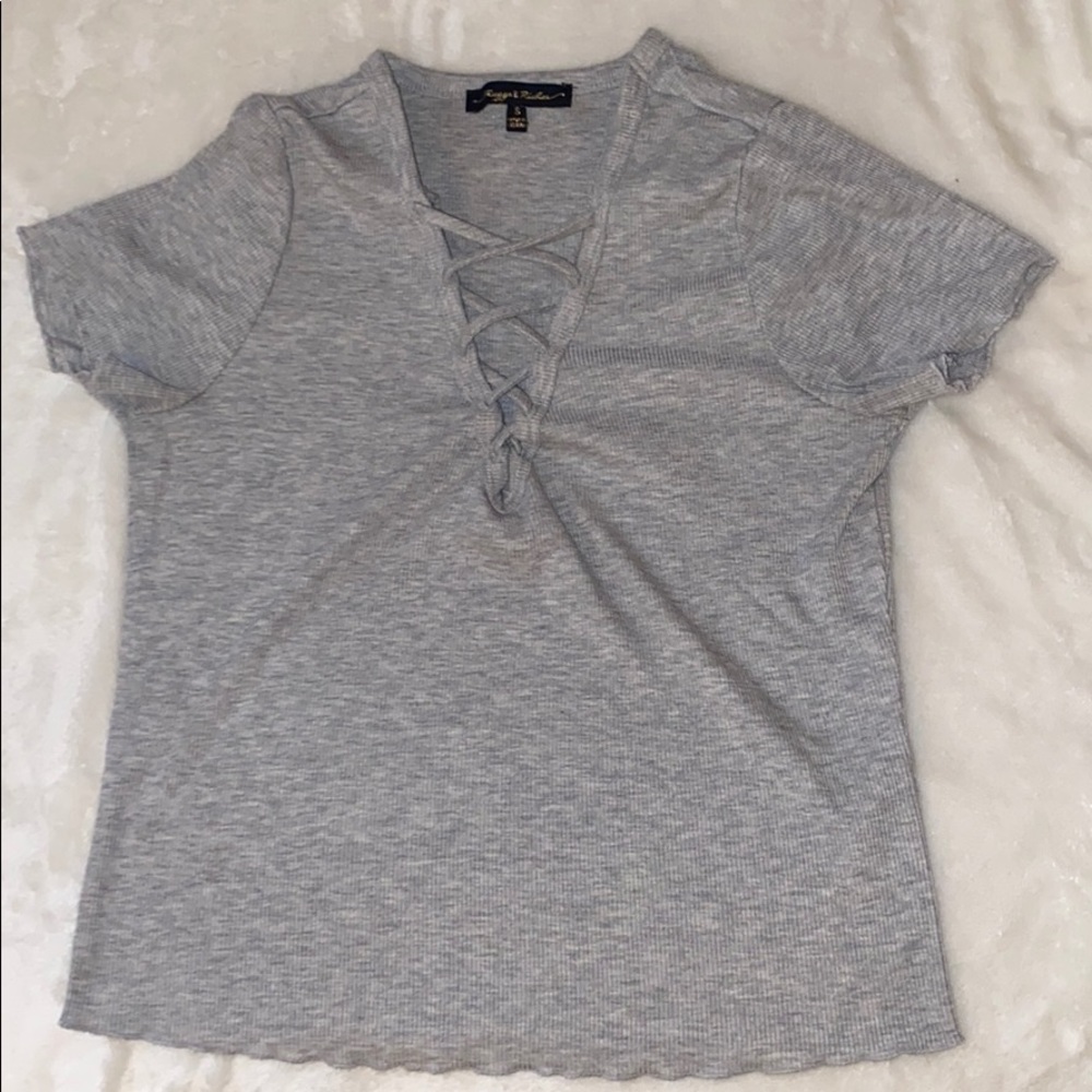Light grey top